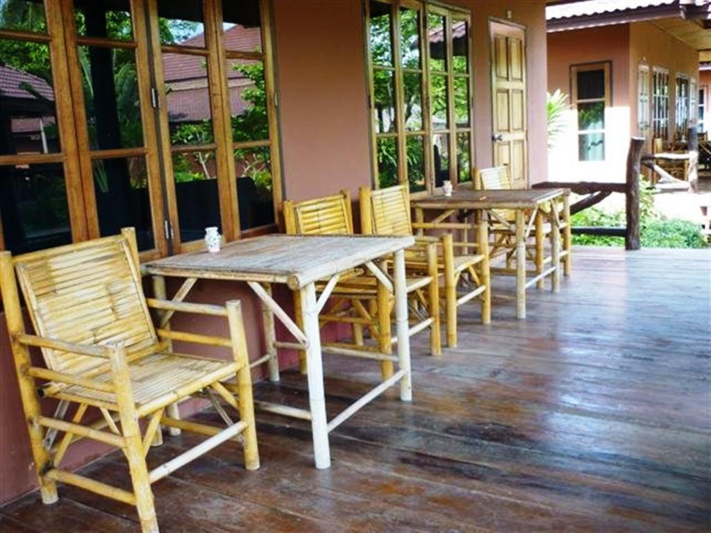 Euro Lanta White Rock Resort Koh Lanta Exterior photo