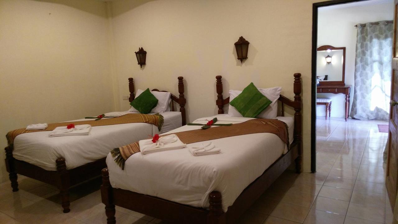 Euro Lanta White Rock Resort Koh Lanta Exterior photo