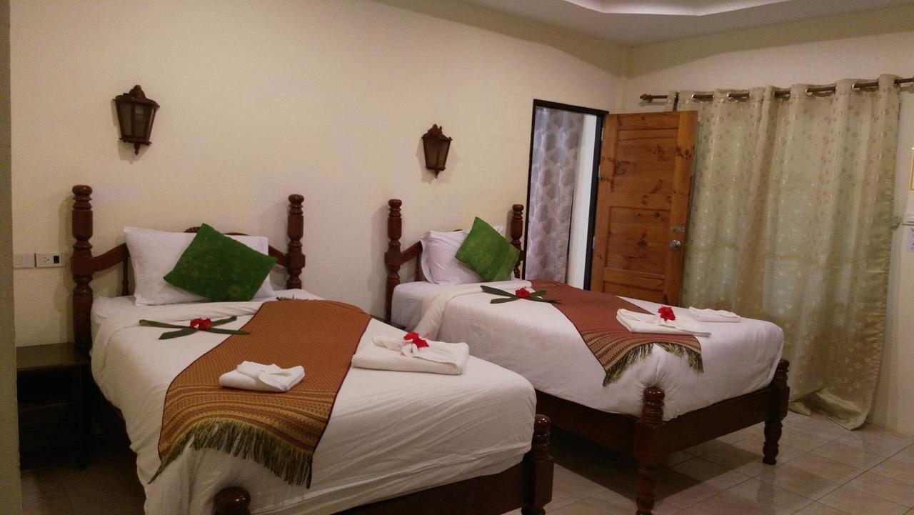 Euro Lanta White Rock Resort Koh Lanta Exterior photo