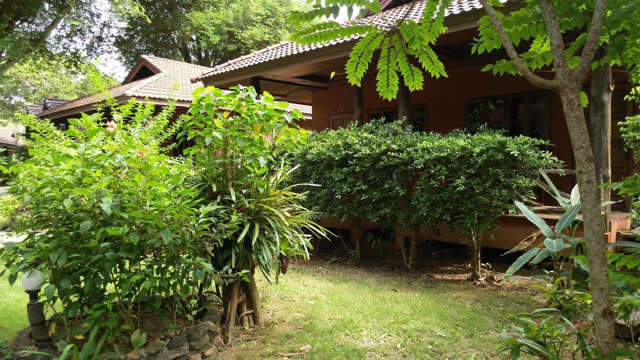 Euro Lanta White Rock Resort Koh Lanta Exterior photo