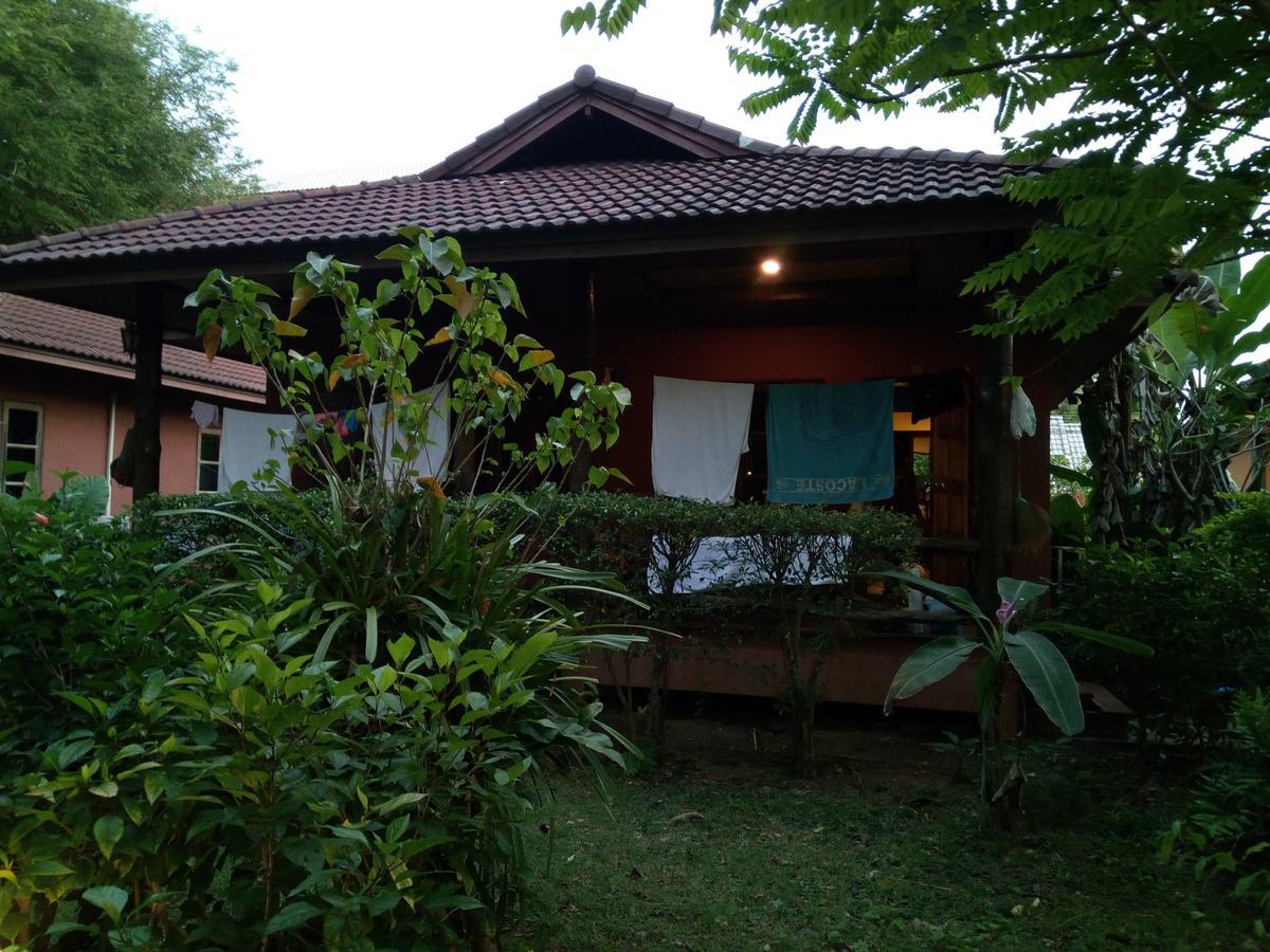 Euro Lanta White Rock Resort Koh Lanta Room photo